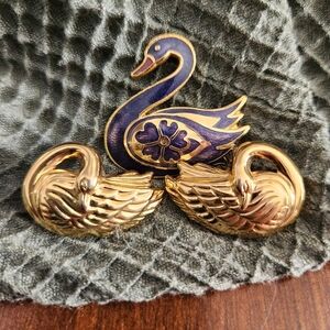 Vintage Swan Brooch and Earrings Set